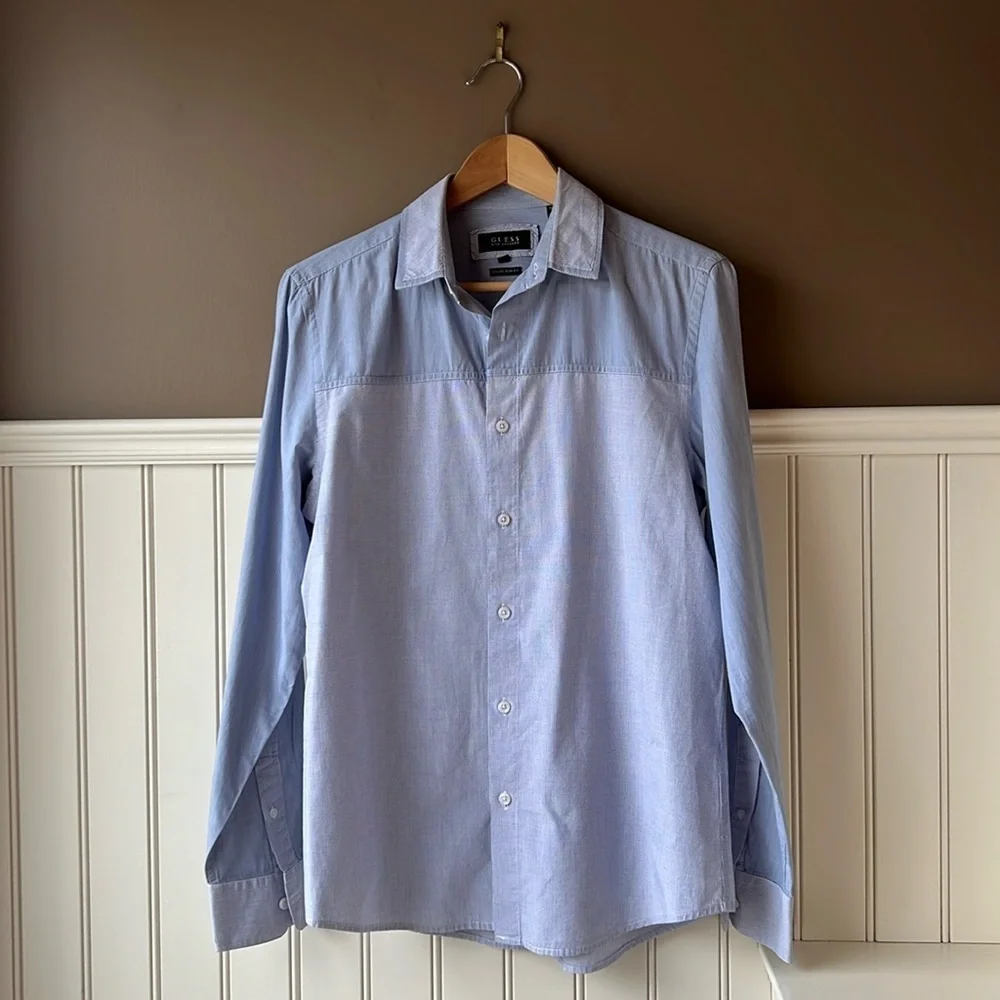 GUESS Blue Color Block Button Down Collared Shirt Size Small - Picture 10 of 10